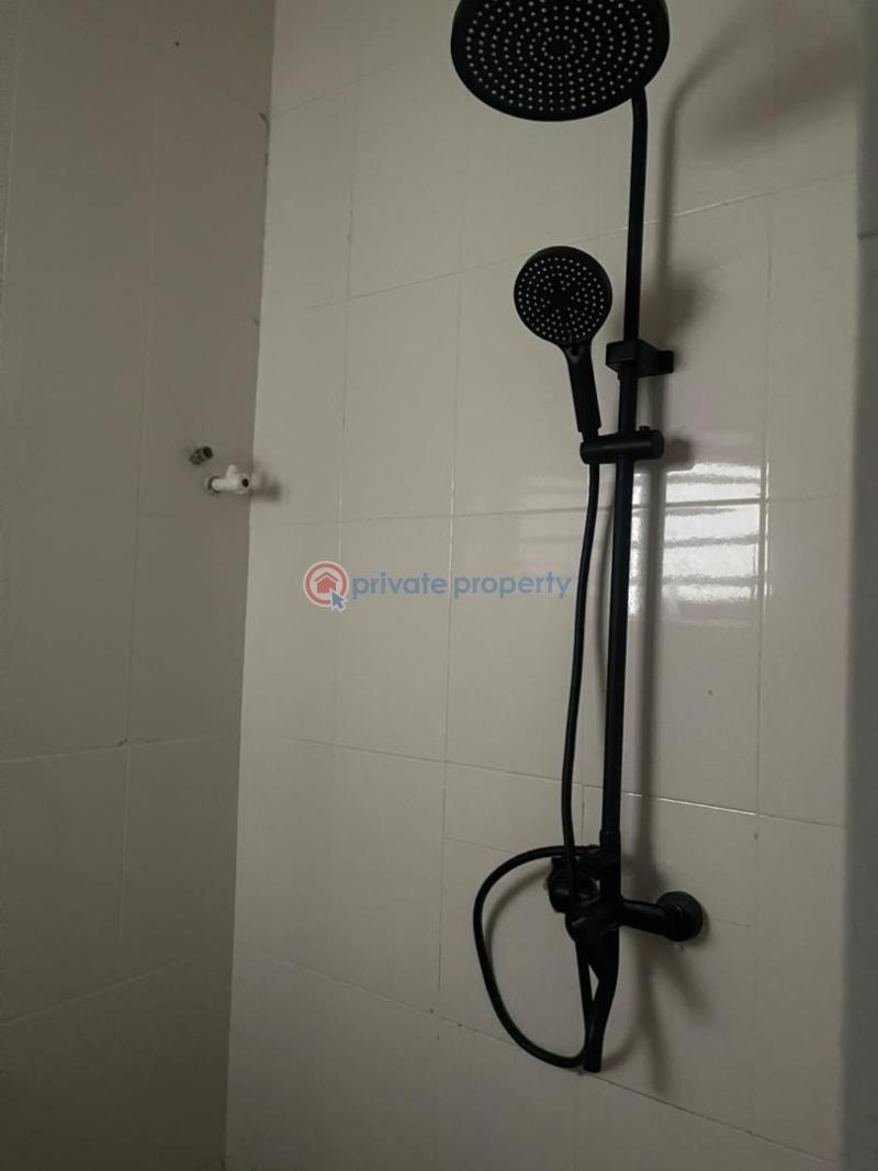 2 bedroom Block Of Flats For Rent Mende Maryland Lagos - 5