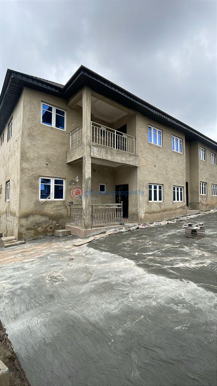 Newly built 2 bedroom flat - 3 2 bedroom Block Of Flats For Rent Behind Foodco Akala Express, Ibadan Akala Express Ibadan Oyo - 3