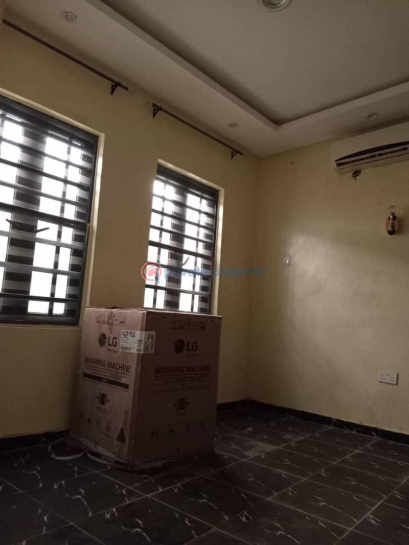 House For Rent Location*: Adeoye Adeosun, Akala Akobo Ibadan. Akobo Ibadan Oyo - 2