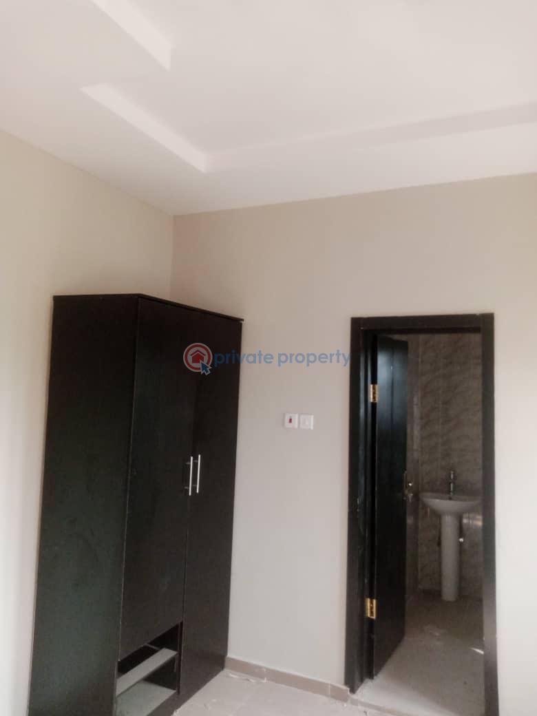 2 bedroom Block Of Flats For Rent One Minute Drive To Elebu Express Akala Express Ibadan Oyo - 2