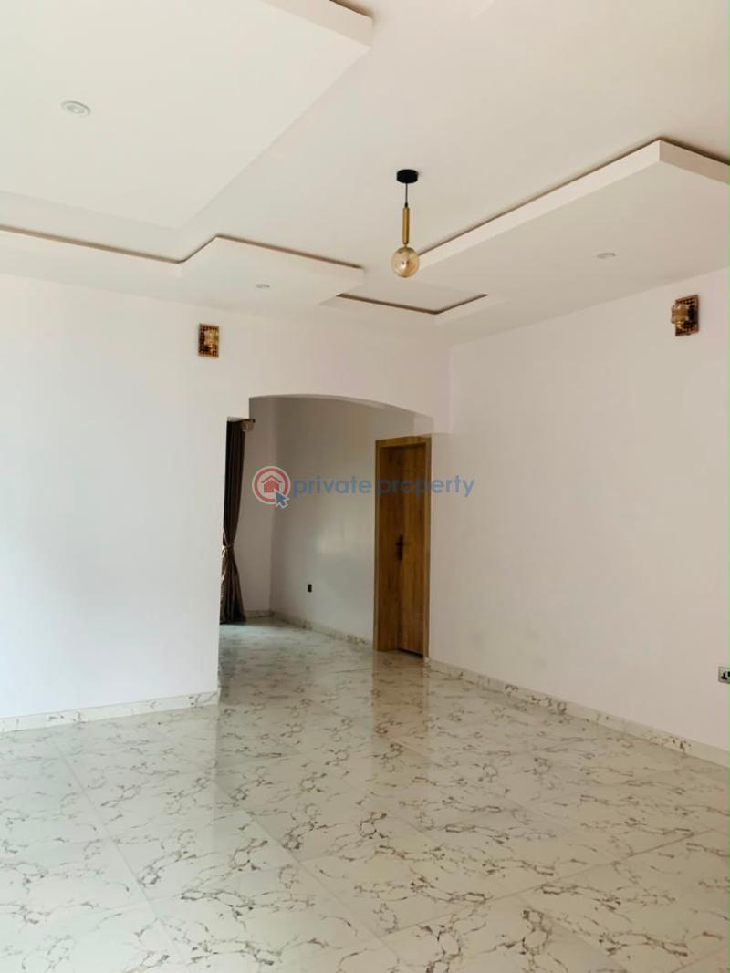 2 bedroom Block Of Flats For Rent Heritage Estate Tipper Garage Akala Express Ibadan Oyo - 1