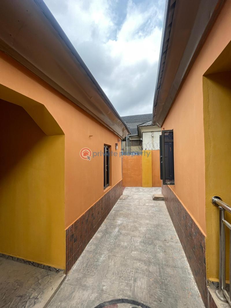 House For Rent At Faith Bible Church Area Iyana Olopa Akobo Ibadan Akobo Ibadan Oyo - 13