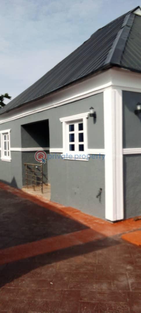 2 bedroom Shared Apartment For Rent At Abore Via First Avians Oleyo Road Akala Express Ibadan Oyo - 1