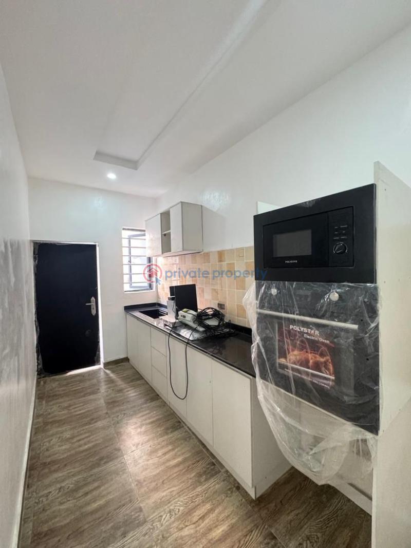2 bedroom Block Of Flats For Rent Ologolo Lekki Lagos - 3