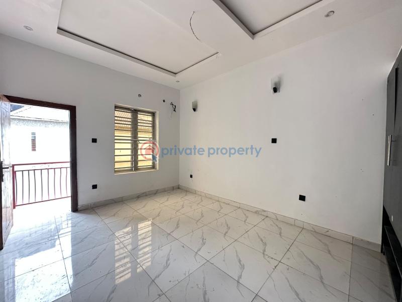 3 bedroom Terraced Duplex For Rent Back Of Skymall Mall Cinema Novo Villa Estate Canaan Estate Ajah Lagos - 2