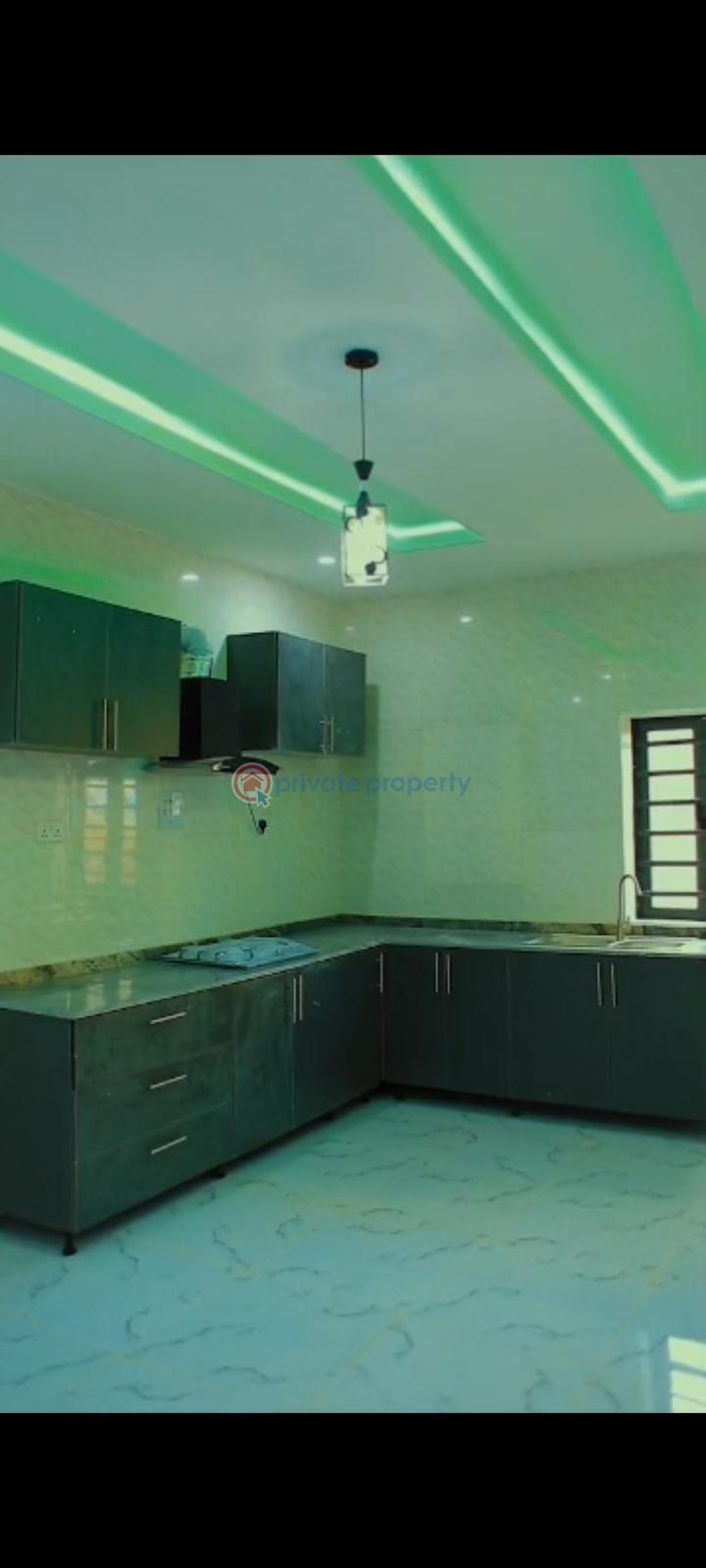 2 bedroom Block Of Flats For Rent Foodco Area, Akala Express Akala Express Ibadan Oyo - 13