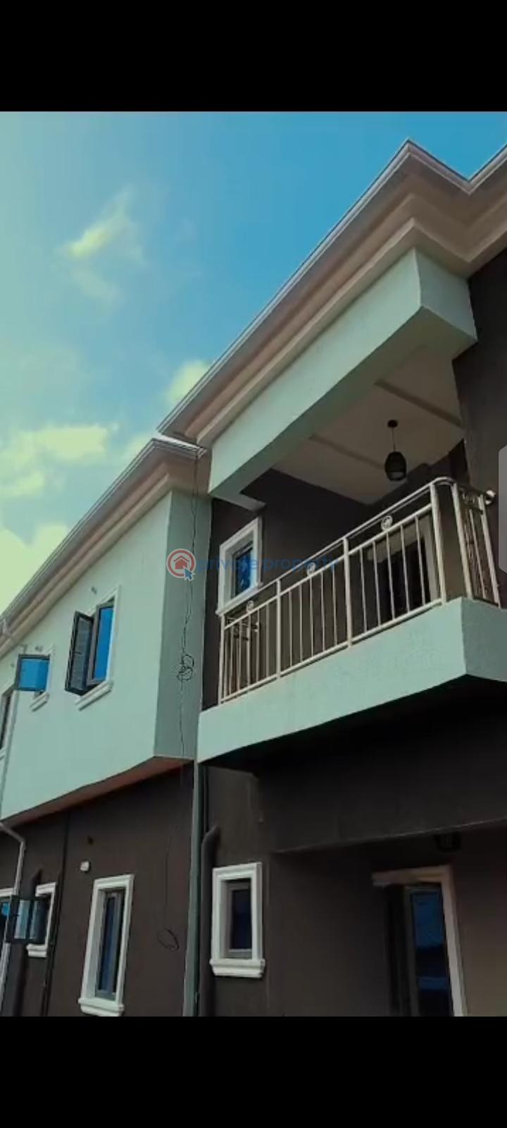 2 bedroom Block Of Flats For Rent Foodco Area, Akala Express Akala Express Ibadan Oyo - 15