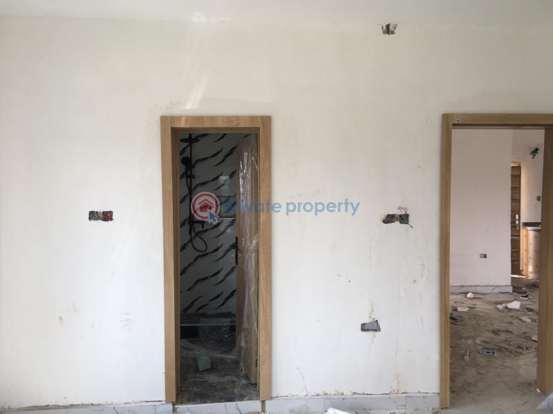 2 bedroom Block Of Flats For Sale Yabatech Gra Yaba Lagos - 4