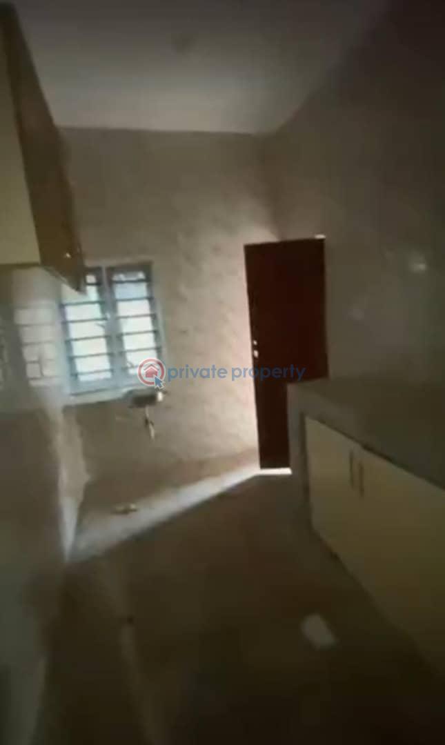 2 bedroom Mini Flat For Rent Thinkers Corner Enugu Area  - 2