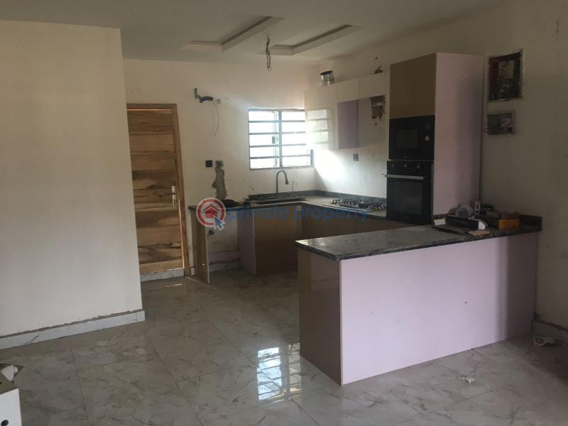 2 bedroom Block Of Flats For Rent Yabatech Gra Yaba Lagos - 0