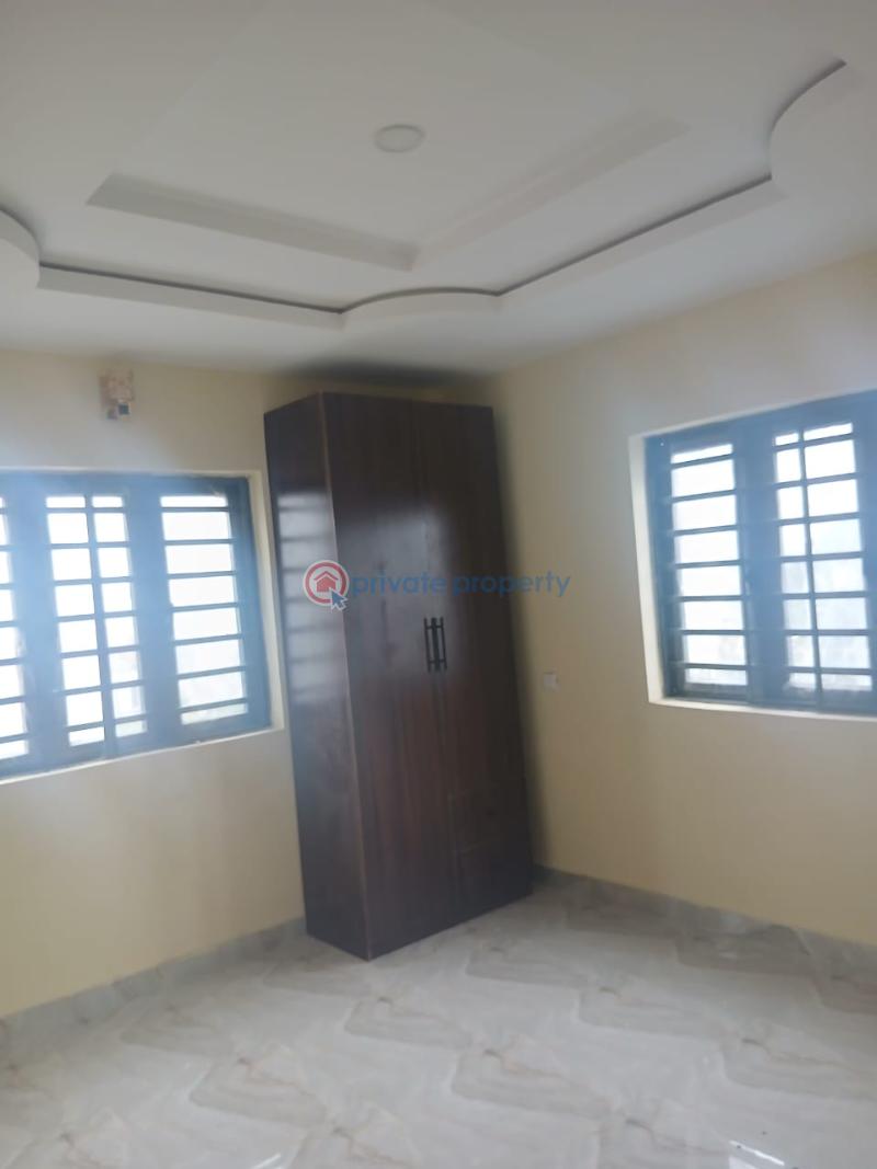 2 bedroom Block Of Flats For Rent Olorunkemi Estate Elebu Akala Express Ibadan Oyo - 5