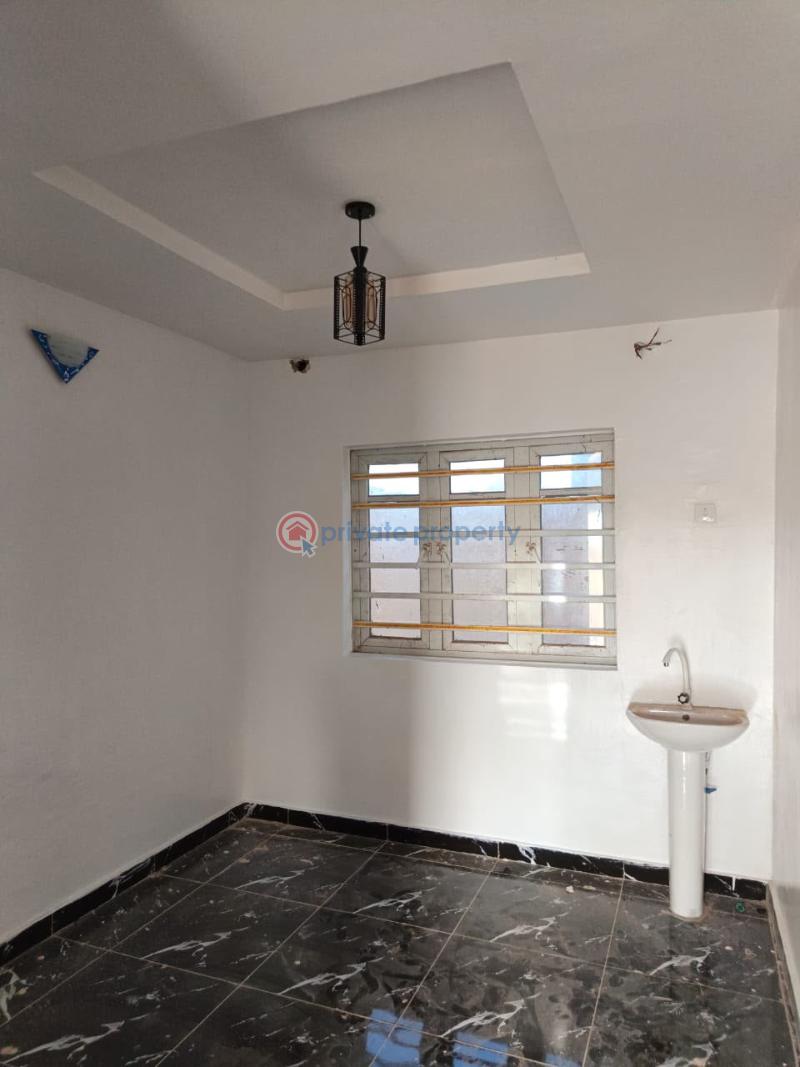 3 bedroom Block Of Flats For Rent Abese Junction Akala Express Ibadan Oyo - 2