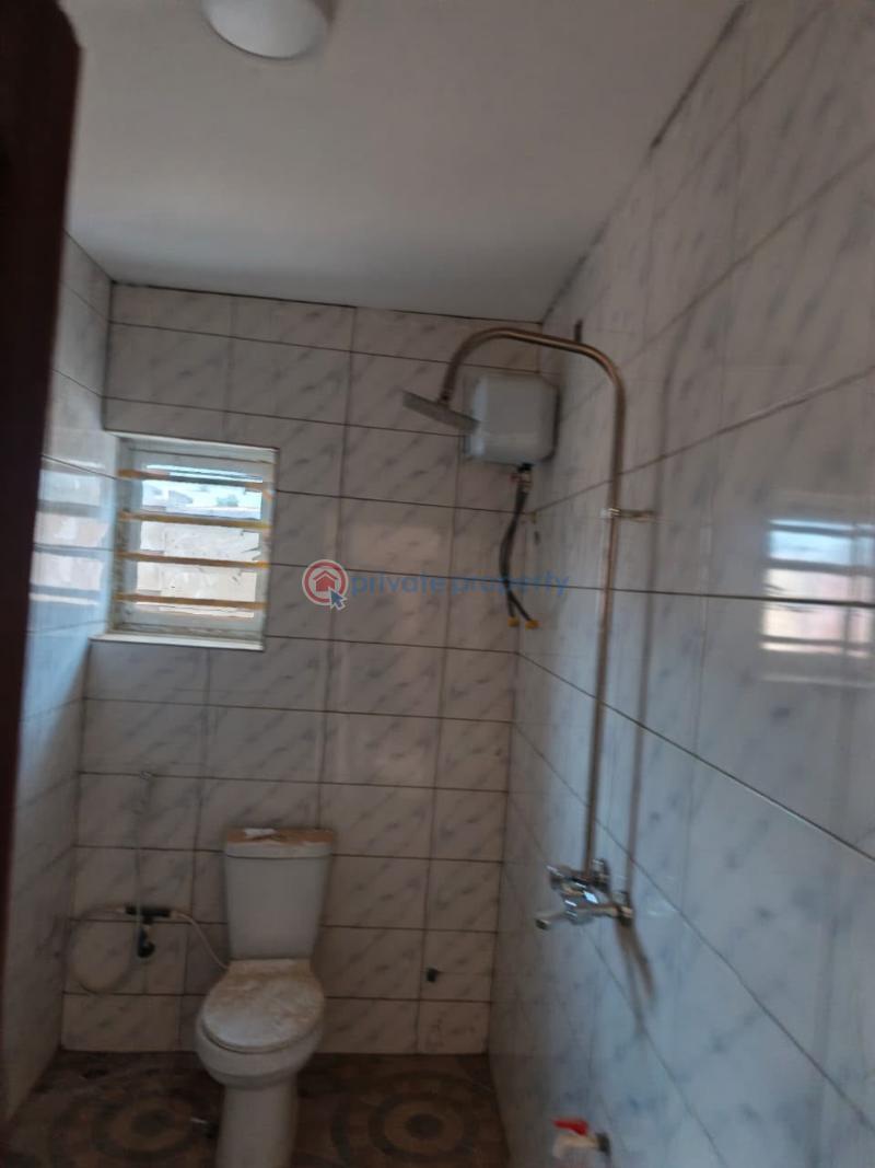 3 bedroom Block Of Flats For Rent Abese Junction Akala Express Ibadan Oyo - 4