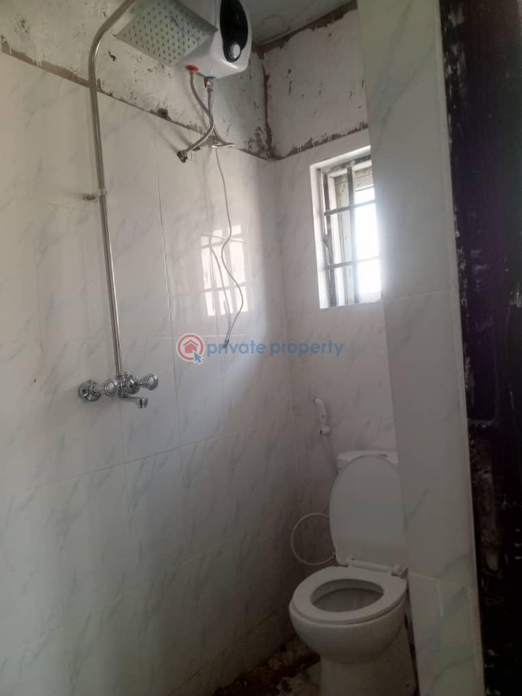 House For Rent Very Close To The Main Road Near The Main Gate ,akoto Estate Gate, Elebu , Akala Express Oluyole Extension Ibadan Ibadan Oyo - 2