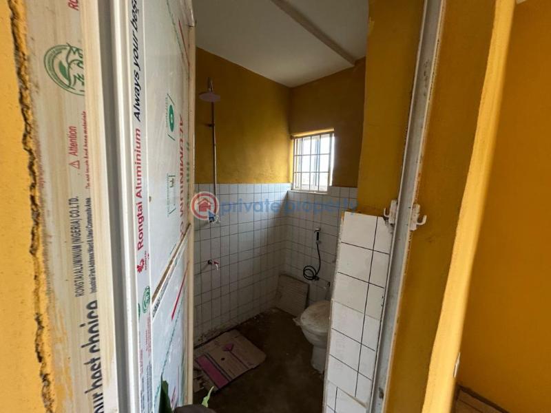 3 bedroom Block Of Flats For Sale Plot 2 Bola, Ojoo Area Ibadan Oyo - 5