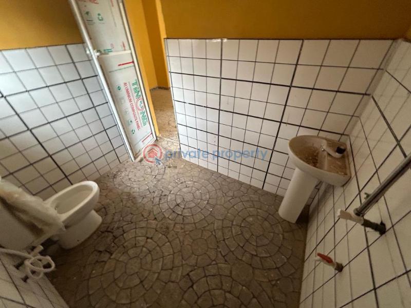 3 bedroom Block Of Flats For Sale Plot 2 Bola, Ojoo Area Ibadan Oyo - 4