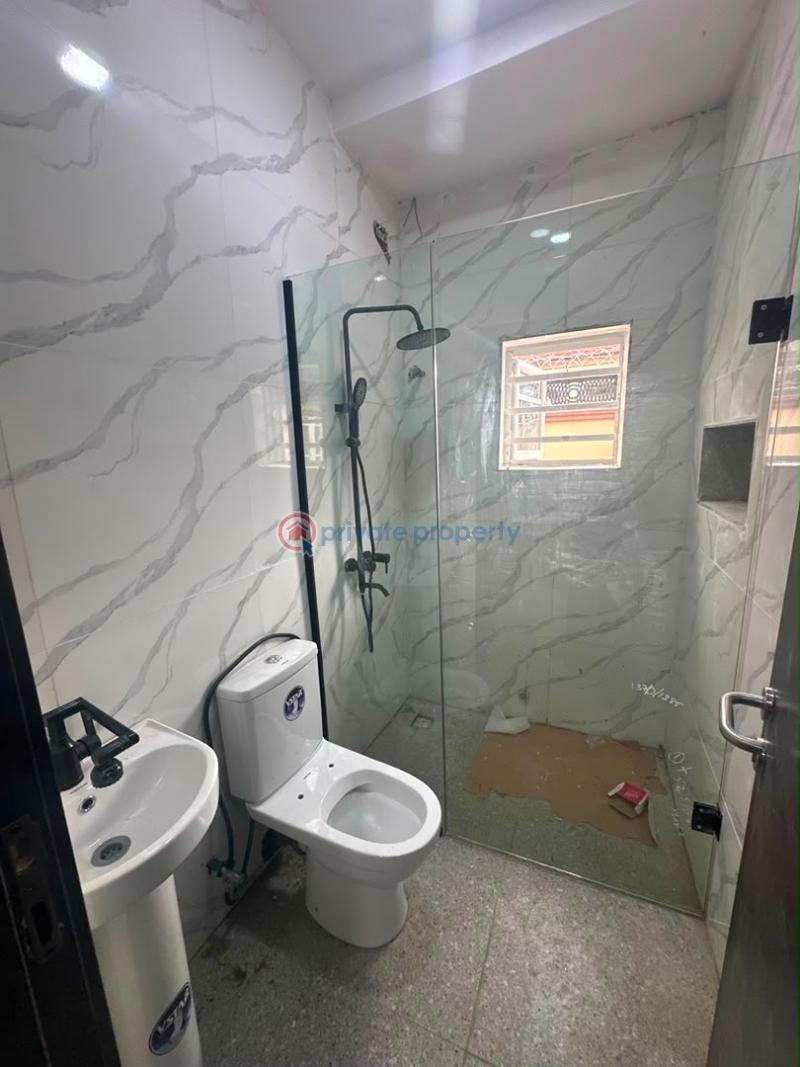3 bedroom Block Of Flats For Rent Kolapo Ishola Akobo Ibadan Oyo - 5
