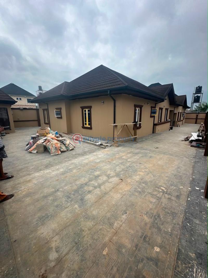 3 bedroom Block Of Flats For Rent Kolapo Ishola Akobo Ibadan Oyo - 0