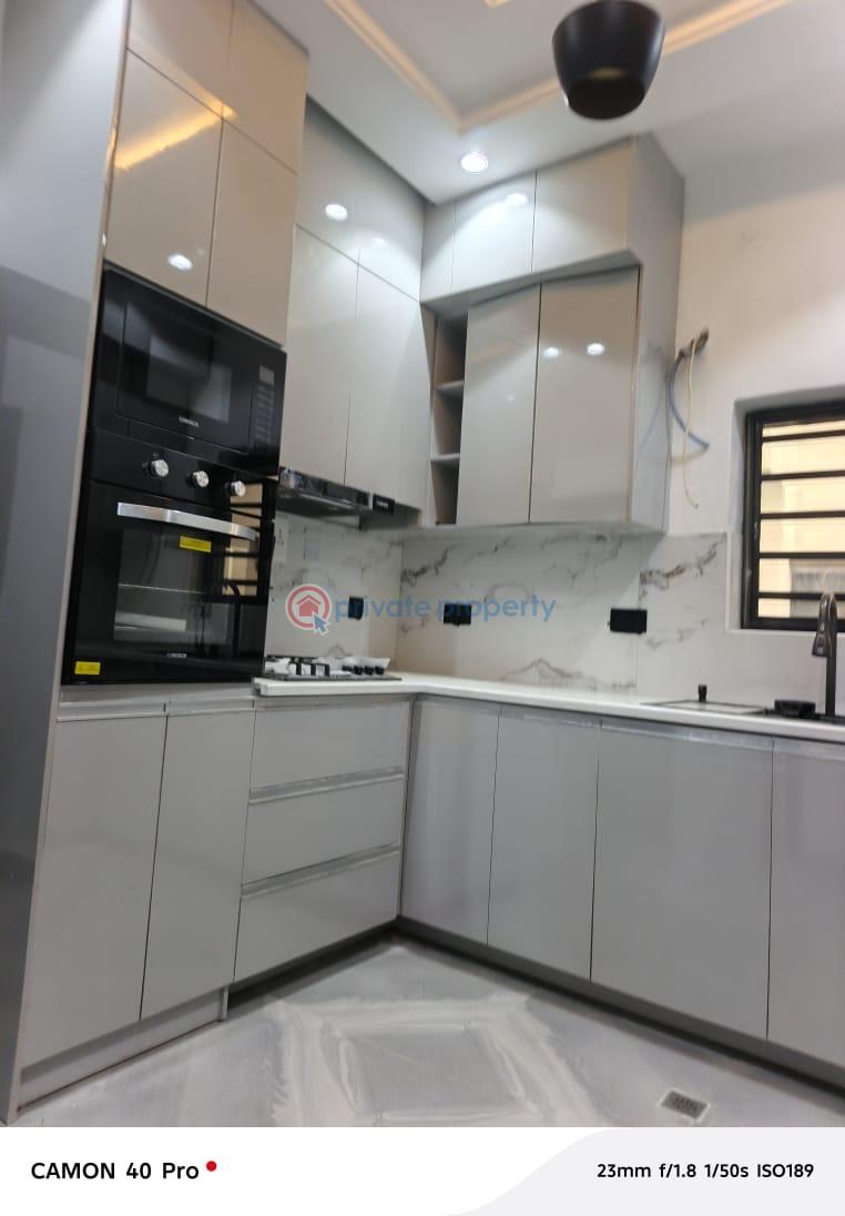 4 bedroom Duplex For Sale Ikolaba, Gra Ibadan Oyo - 5