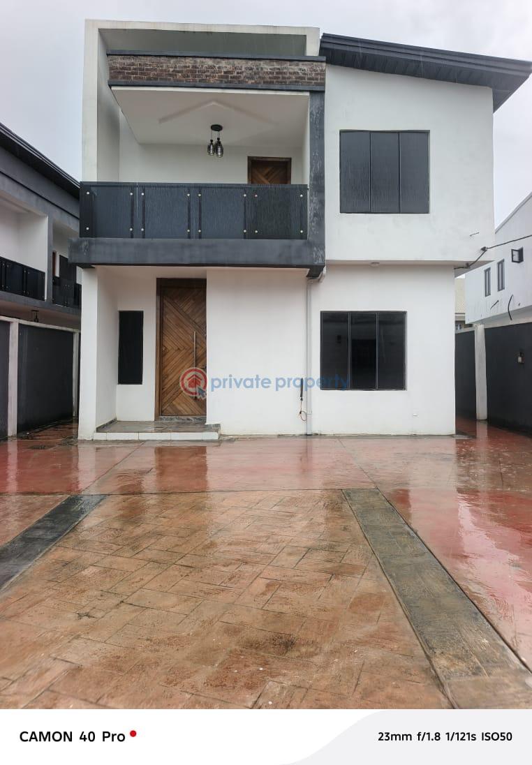 4 bedroom Duplex For Sale Ikolaba, Gra Ibadan Oyo - 1