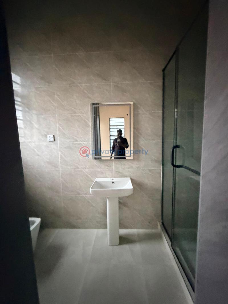 3 bedroom Block Of Flats For Sale Opebi Ikeja Lagos - 12