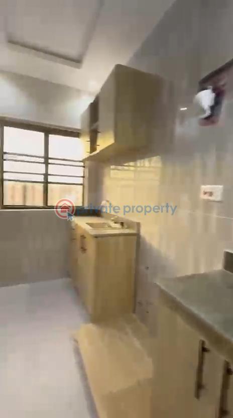 2 bedroom Block Of Flats For Rent Ijesha Surulere Lagos - 9