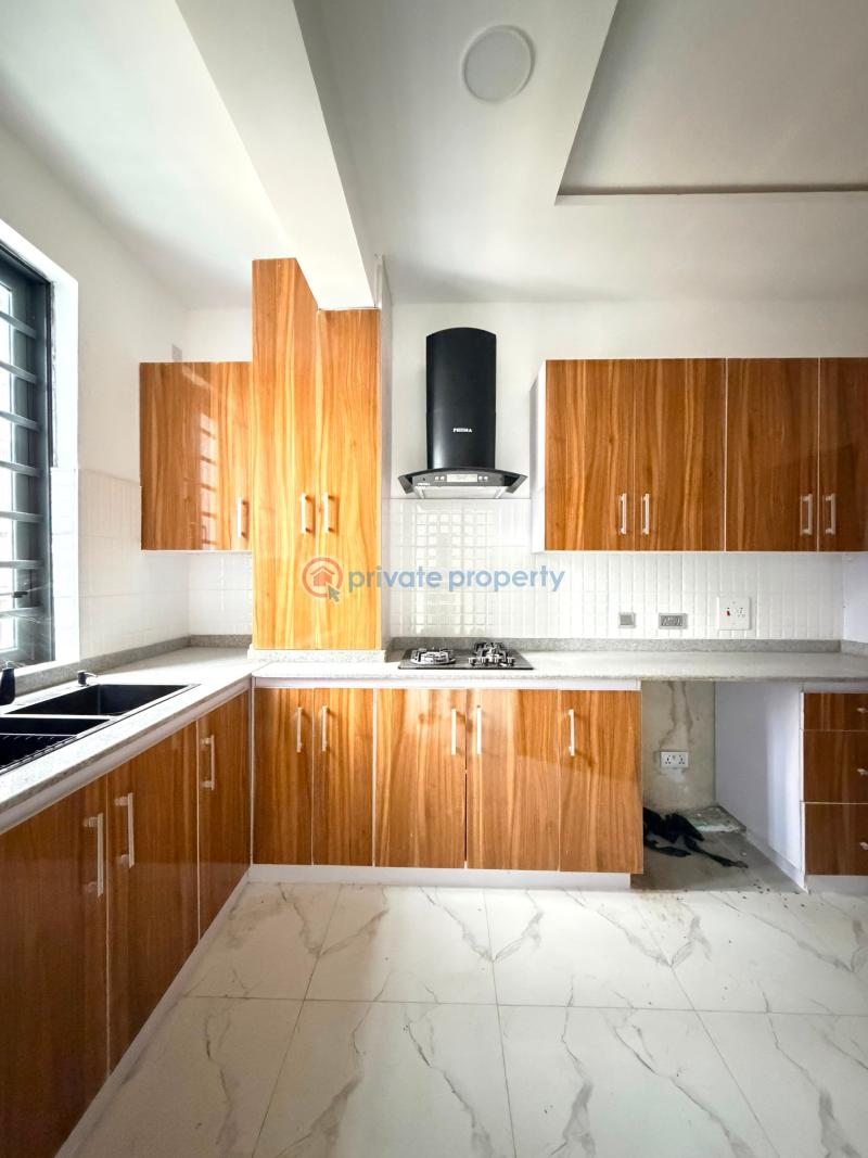 2 bedroom Block Of Flats For Sale Freedom Way Lekki Phase 1 Lagos - 6