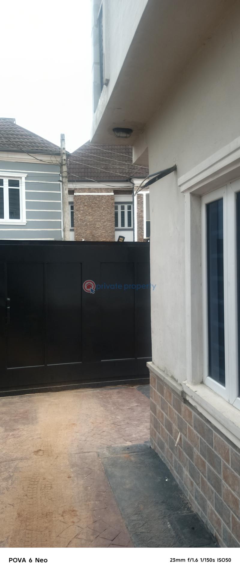 2 bedroom Block Of Flats For Rent An Estate Along Ipaja Road Lagos Boy's Town Ipaja Lagos - 2