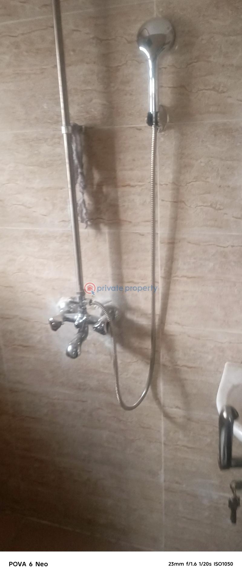 2 bedroom Block Of Flats For Rent An Estate Along Ipaja Road Lagos Boy's Town Ipaja Lagos - 4