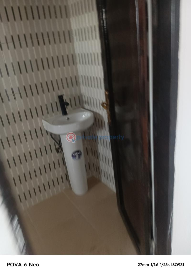 2 bedroom Block Of Flats For Rent Aboru Iyana Ipaja Road Lagos Iyana Ipaja Lagos - 6