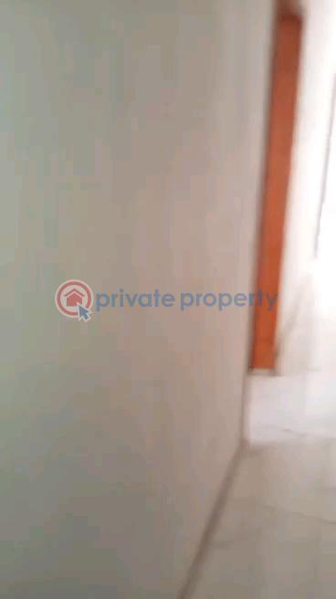 2 bedroom Block Of Flats For Rent Onike Yaba Lagos - 37