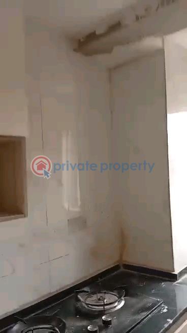 2 bedroom Block Of Flats For Rent Onike Yaba Lagos - 11