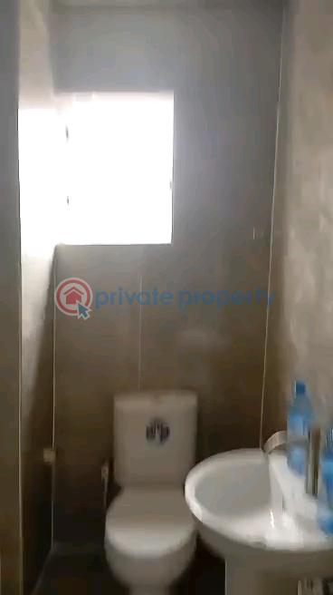 2 bedroom Block Of Flats For Rent Onike Yaba Lagos - 26