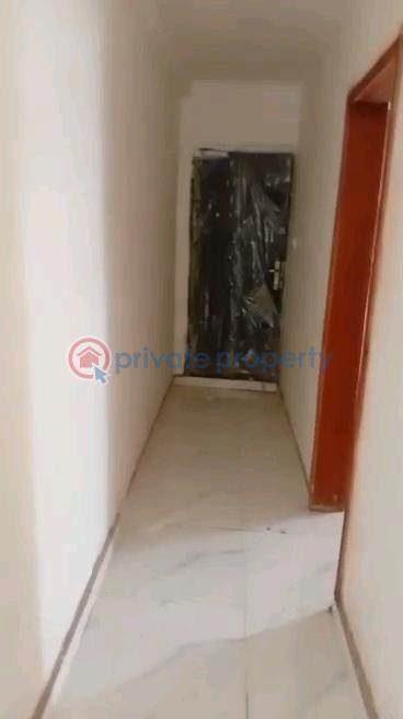 2 bedroom Block Of Flats For Rent Onike Yaba Lagos - 27