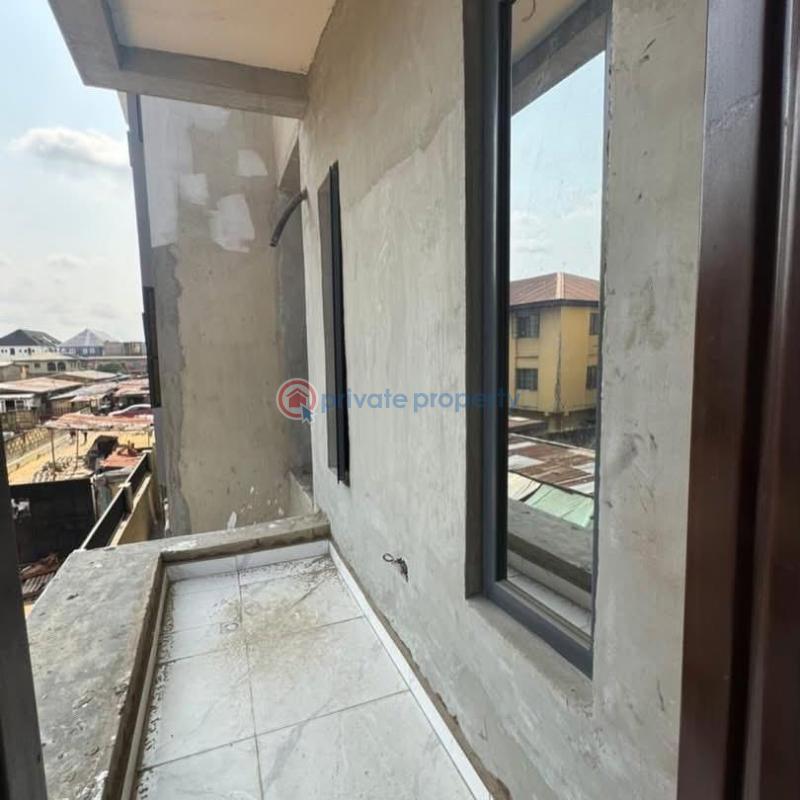 2 bedroom Flat & Apartment For Sale Gbagada Lagos - 1