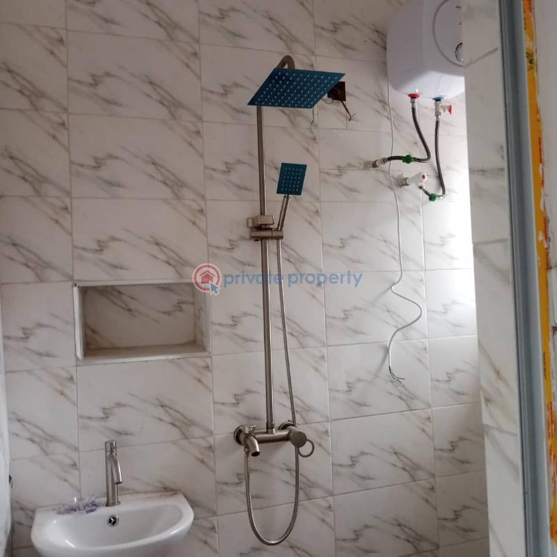 2 bedroom Block Of Flats For Rent Mende Maryland Lagos - 4