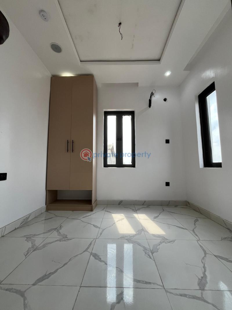 2 bedroom Flat & Apartment For Sale Ogudu Lagos - 3