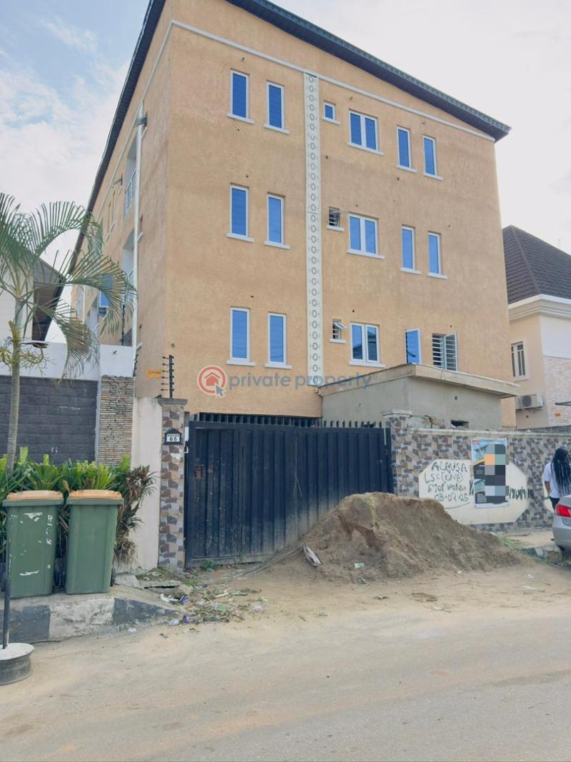 2 bedroom Block Of Flats For Sale Yaba Lagos - 1