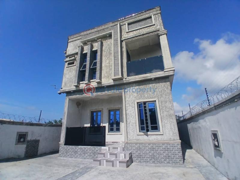 2 bedroom Flat & Apartment For Rent Off Monastery Road After Shoprite Sangotedo Ajah Lagos - 0
