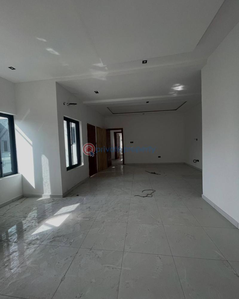 2 bedroom Block Of Flats For Rent Lekki Phase 1 Lagos - 2