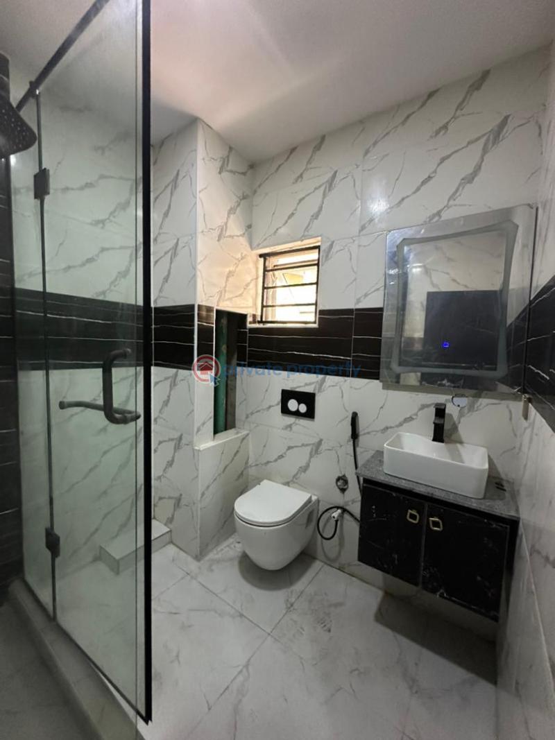 Newly built 2bedroom apartment with bq,swimmingpool,gym and elevator - 11 2 bedroom Block Of Flats For Sale Lekki Phase 1 Lagos - 11