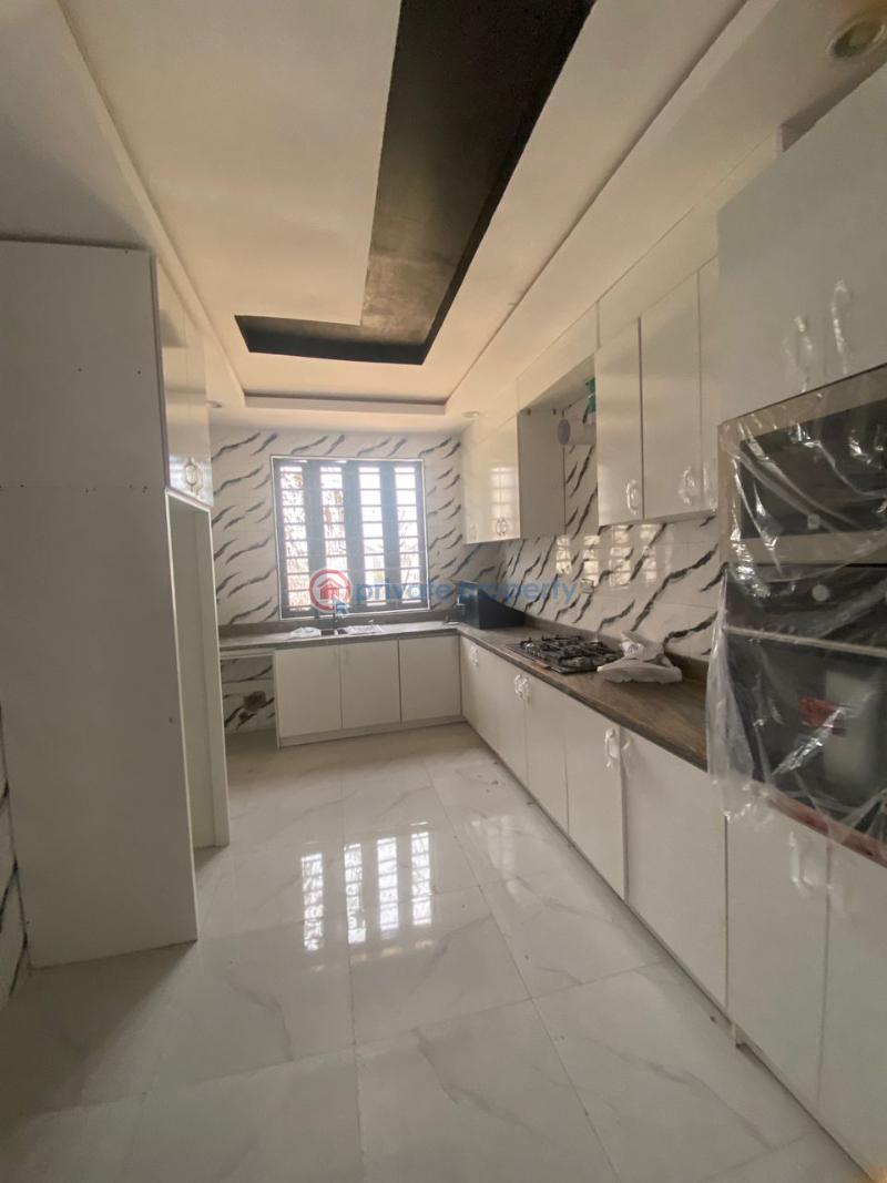 Newly built 2bedroom apartment with elevator,gym - 5 2 bedroom Block Of Flats For Sale Ikate Elegushi Lekki Lagos - 5