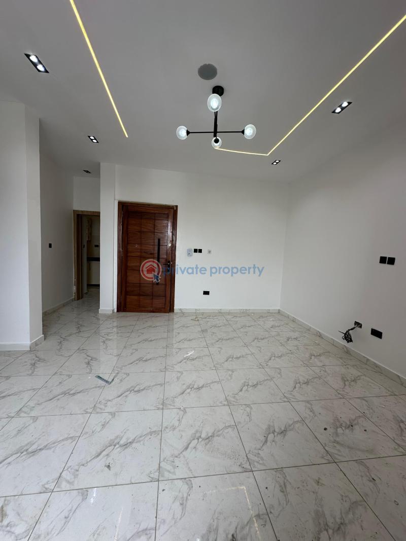 2 bedroom Block Of Flats For Sale Ologolo Lekki Lagos - 2