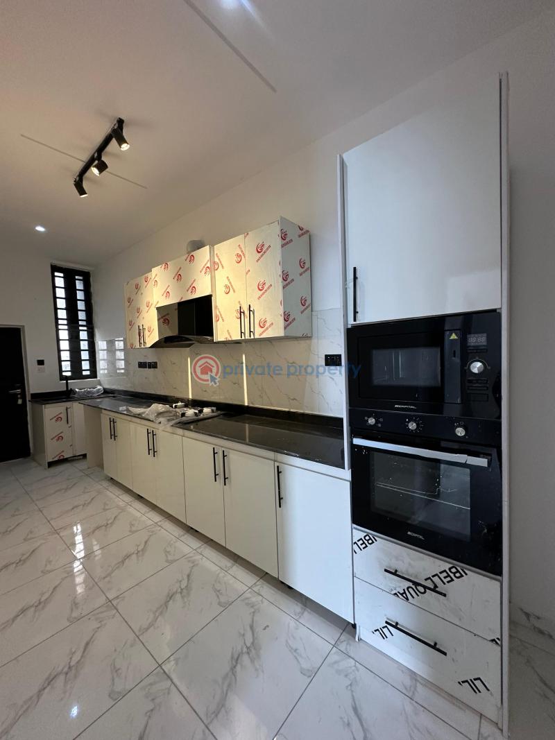 2 bedroom Block Of Flats For Sale Ologolo Lekki Lagos - 3