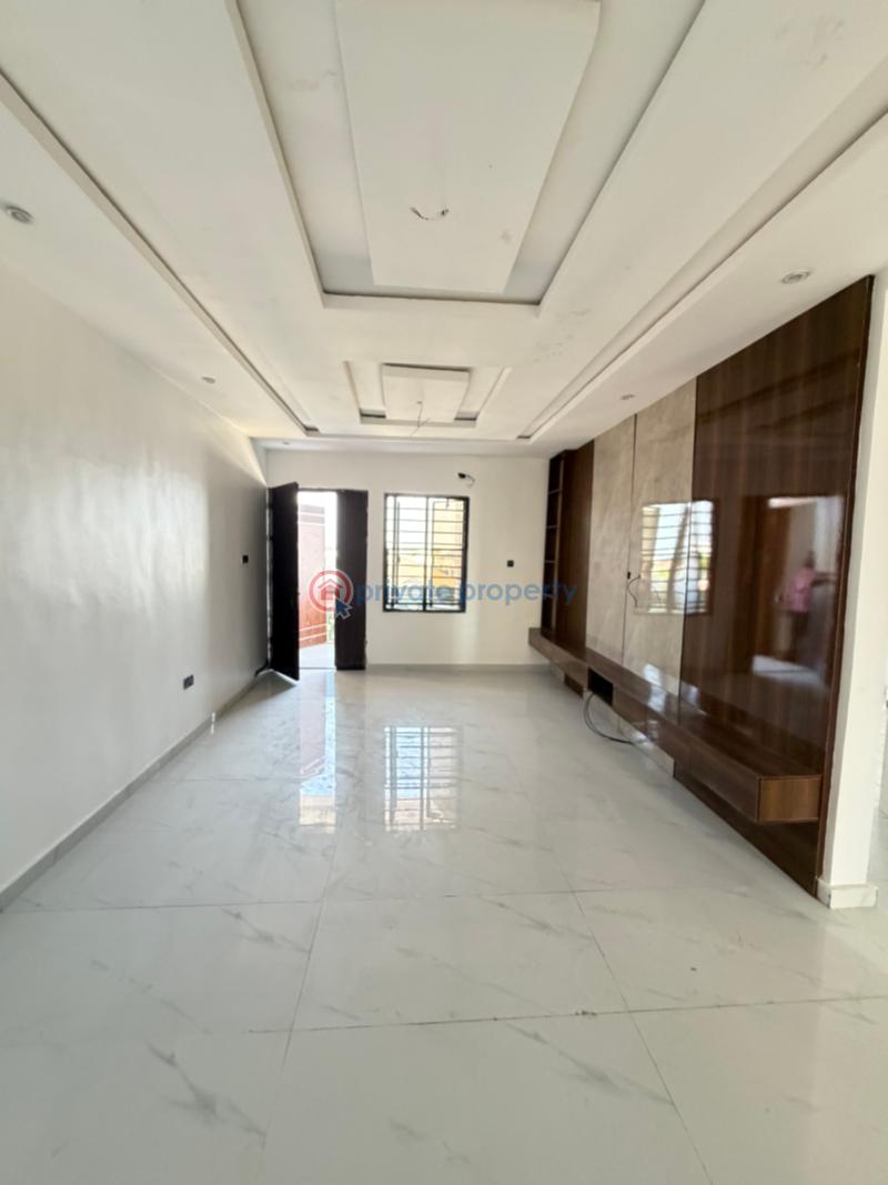 2 bedroom Block Of Flats For Sale Igbo Efon Lekki Lagos - 2