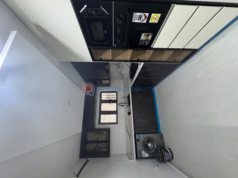 Newly built 2bedroom flat in secured environment - 23 2 bedroom Block Of Flats For Sale Ikate Elegushi Lekki Lagos - 23