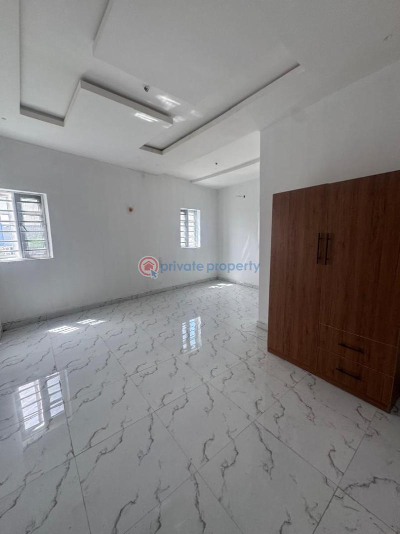 2 bedroom Block Of Flats For Rent Ologolo Lekki Lagos - 4