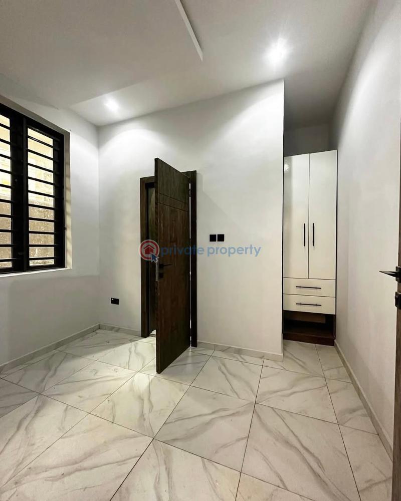 2 bedroom Block Of Flats For Sale Ikate Elegushi Lekki Lagos - 3