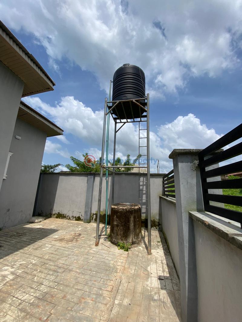 House For Sale Location: Elenushosho Off Ologolo Nihort Road 15minutes Drive To Alpha Grace Estate. Ibadan Oyo - 2