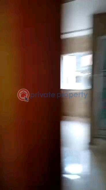 2 bedroom Block Of Flats For Rent Onike Yaba Lagos - 34